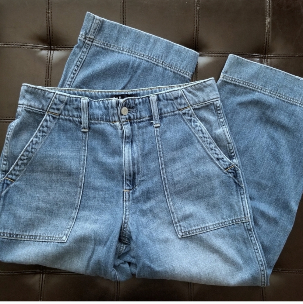 ❗Gap Denim Wide-Leg Pants/Capris Size 12❗